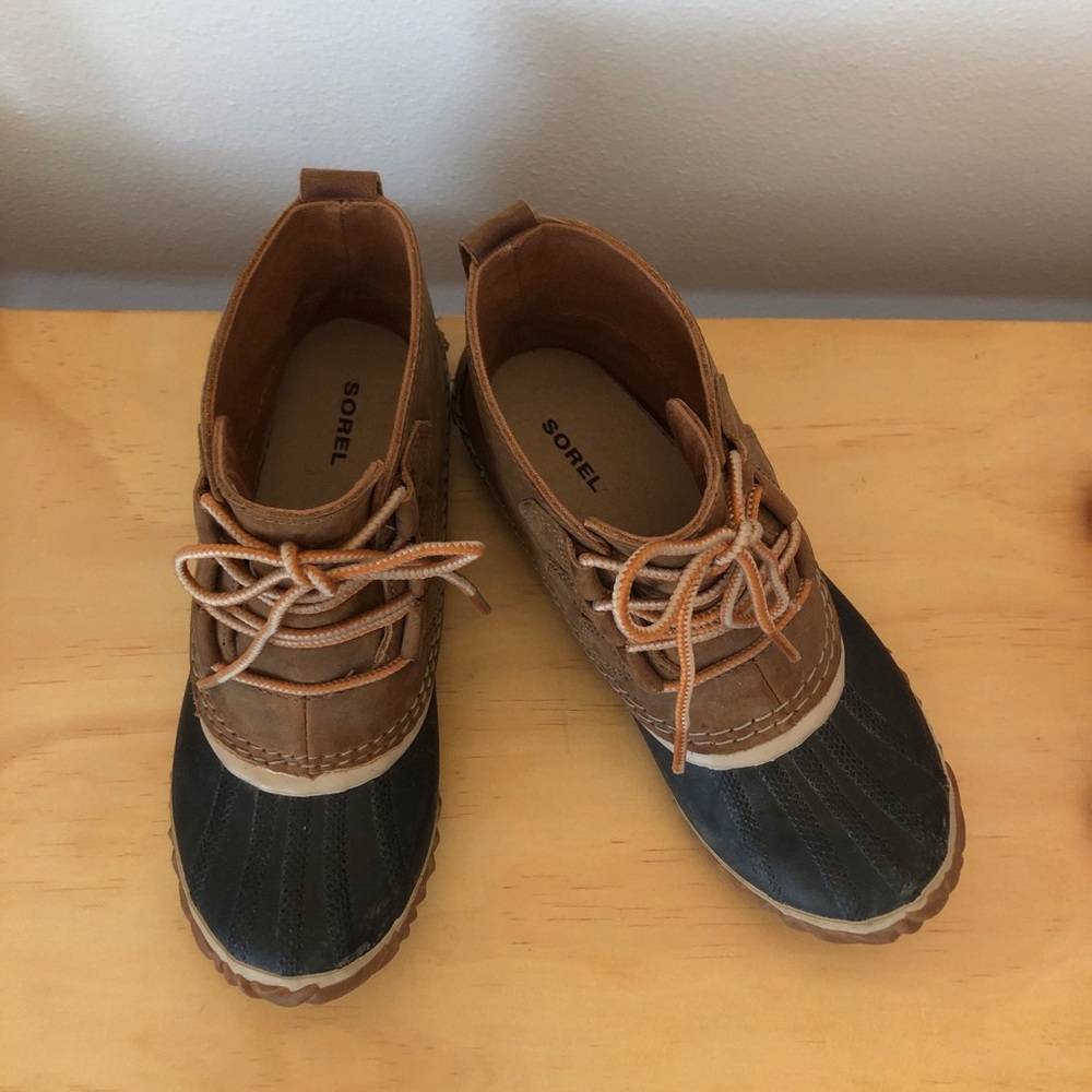 Sorel | Waterproof 💦 boots ‘Out ‘N About’ style